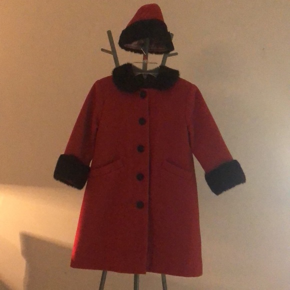 Kid’s Faux Fur and Wool Winter Coat and Hat - Picture 4 of 5